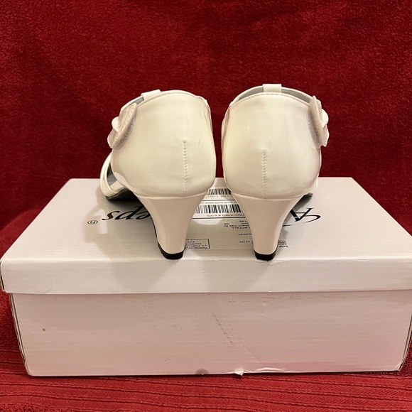Angel Steps Eva Pump Women’s Shoes; White Patent; Size 7.5 - Picture 4 of 12
